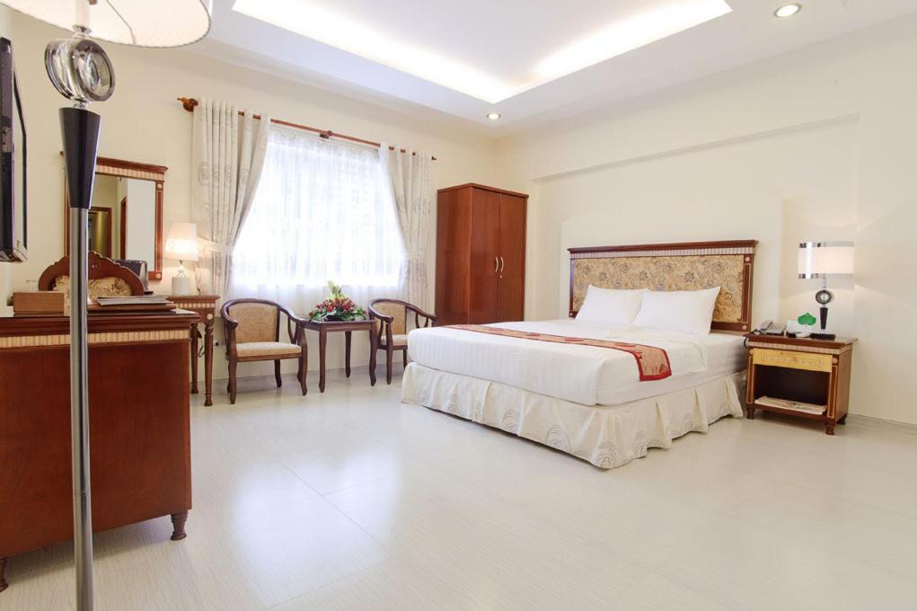 Anh Minh Hotel Hô Chi Minh-Ville Extérieur photo